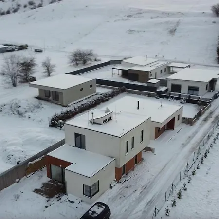 Oddych V Rajeckych Tepliciach V Samostatnom Rodinnom Dome