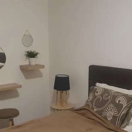 Oddych V Rajeckych Tepliciach V Samostatnom Rodinnom Dome *