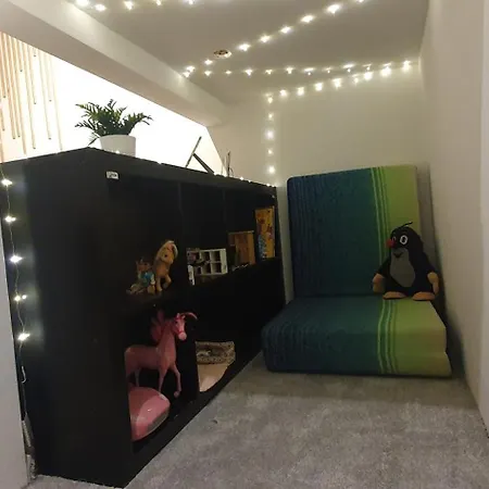 Vila Oddych V Rajeckych Tepliciach V Samostatnom Rodinnom Dome *