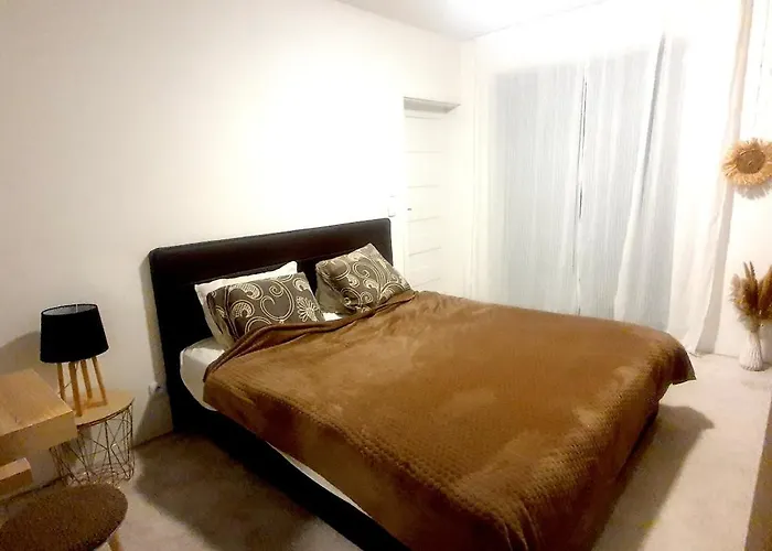 Oddych V Rajeckych Tepliciach V Samostatnom Rodinnom Dome Villa *