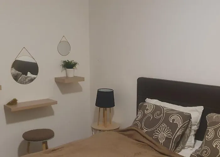 Oddych V Rajeckych Tepliciach V Samostatnom Rodinnom Dome *